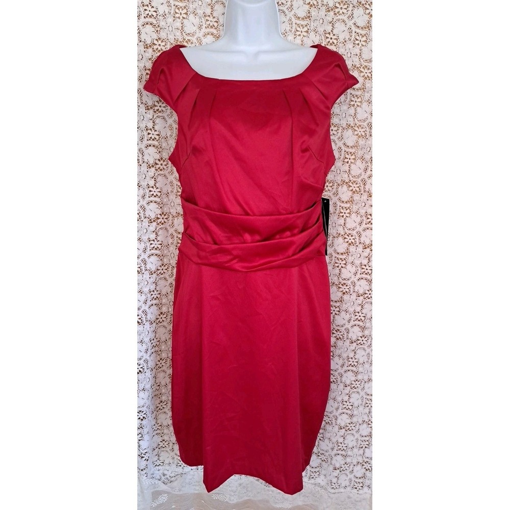 Roulette Dress Womens 10 Cranberry Cap Sleeves Back Zip Boat Neck Stretch Formal
